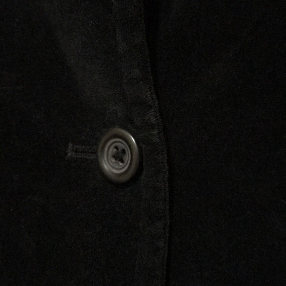 Beautiful Talbots Black Velvet Blazer - Picture 2 of 3